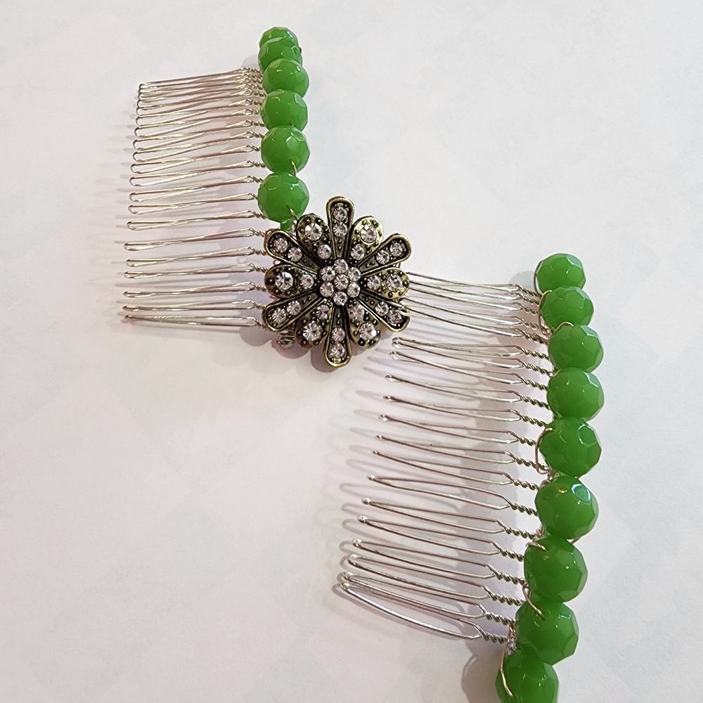 Hand Crafted Green Floral Hair Comb